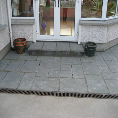 Outside House Kerbing